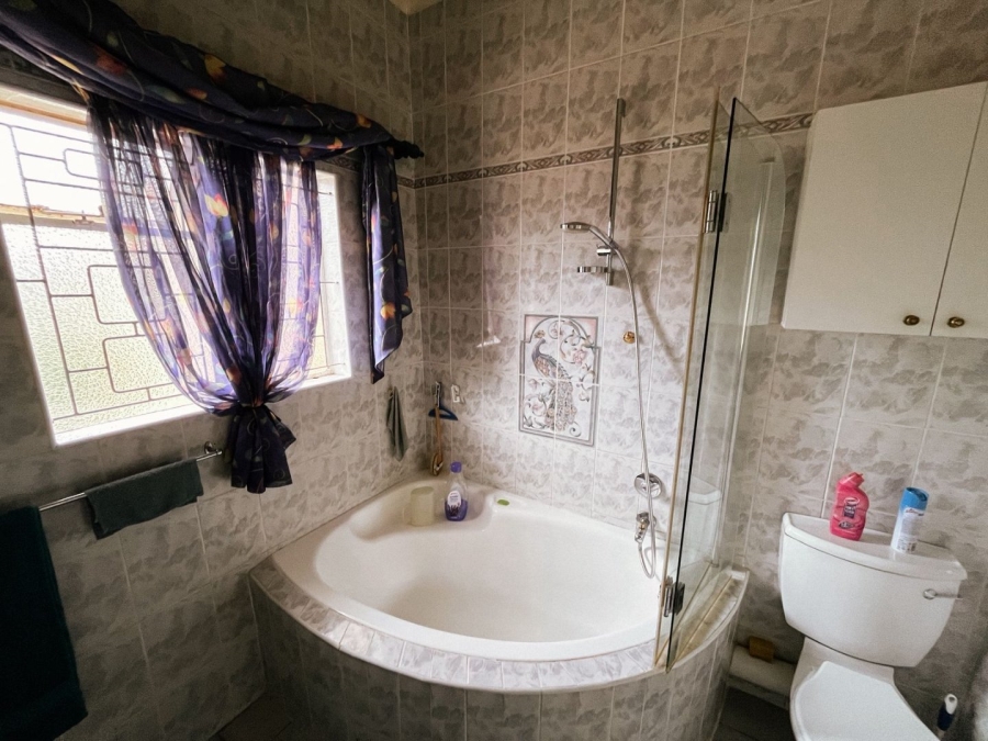 3 Bedroom Property for Sale in Bothasrus Eastern Cape